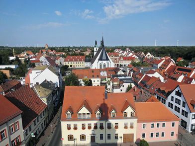 Pegau - Blick vom Rathausturm, zu sehen ist eine Aufnahme von "über den Dächern" Pegaus vom Marktplatz aus fotografiert © Stadtmuseum Pegau/ Hans-Hermann Koch
