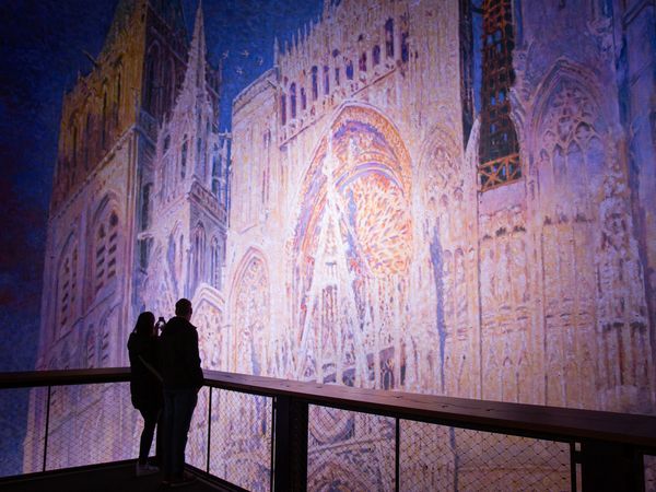 Kathedrale von Monet - Panometer Leipzig Das Bild zeigt einen Teil der Ausstellung "Kathedrale von Monet".