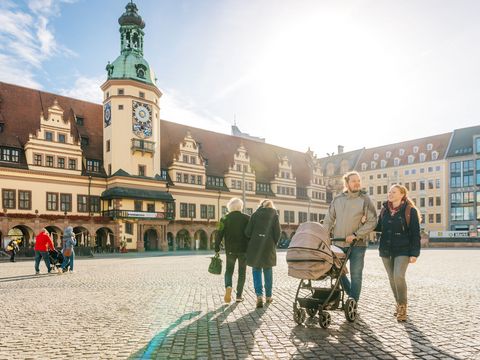 Leipzigs Innenstadt lässt sich einfach und barrierefrei mit Kinderwagen entdecken.