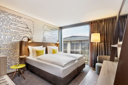 Zimmereinrichtung im Hyperion Hotel Leipzig