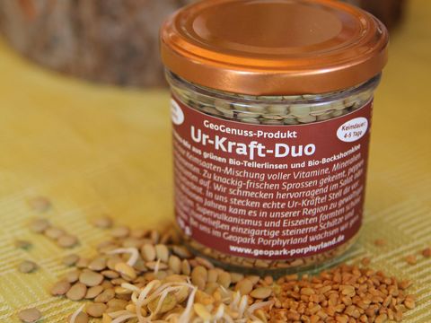 Der Sprossenmix "Ur-Kraft-Duo" im Glas.