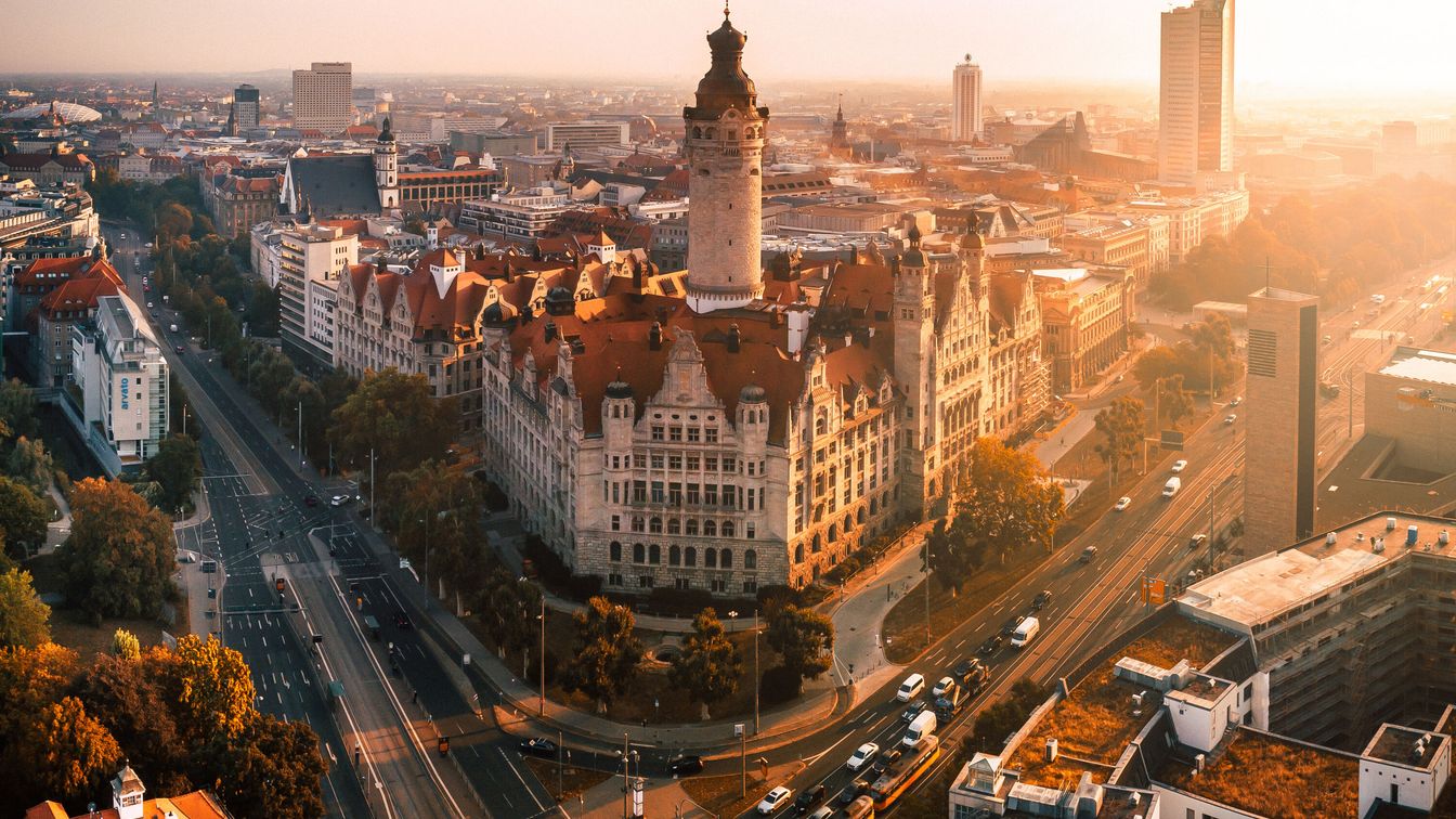 Directly behind the New Town Hall lies the historic city centre of Leipzig.