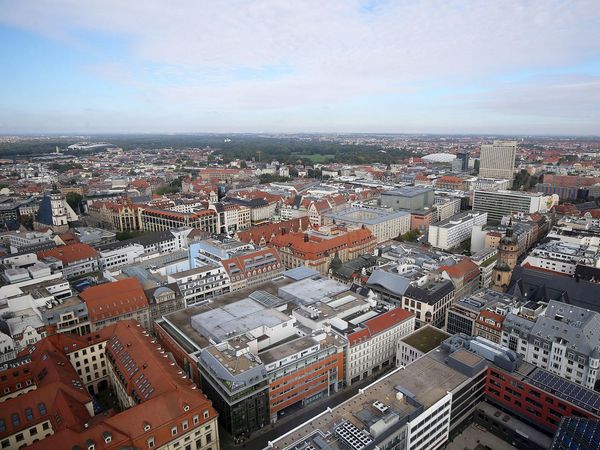 Leipzig - Blick auf die Innenstadt, zu sehen ist eine Luftaufnahme der Leipziger Innenstadt, fotografiert vom City-Hochhaus am Augustusplatz - Foto: Andreas Schmidt