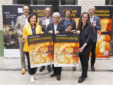 Pressegespräch zum Lichtfest Leipzig 2025: Volker Bremer, Marit Schulz, Burkhard Jung, Michael Kölsch, Lukas Taido, Gesinde Oltmanns und Bernhard Stief (v. l.)